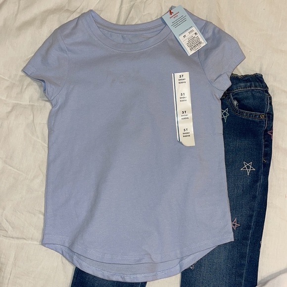 Cat & Jack Lot of Jeans and 2 T’s - Picture 9 of 9